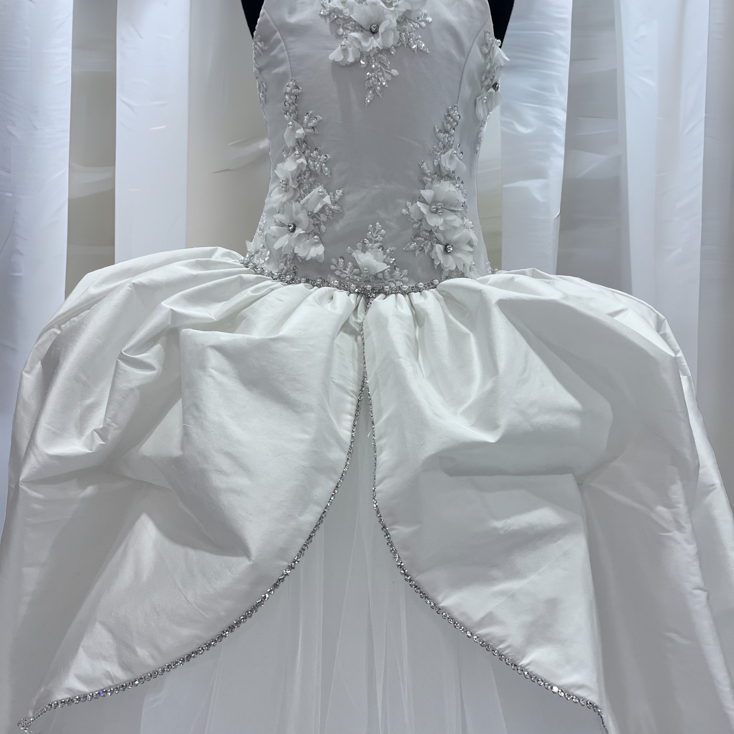 Christie Helene Belize Dress in Dimensional Lace